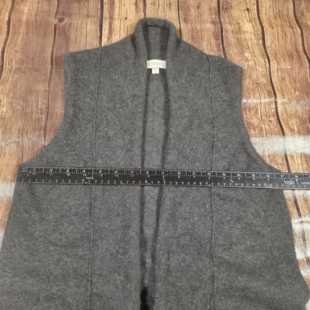 Kinross cashmere sweater